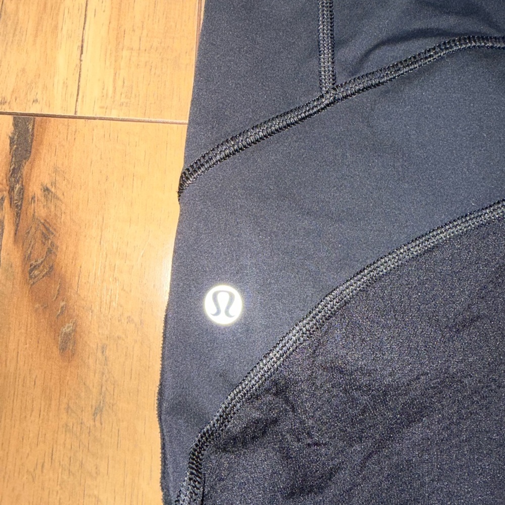 Lululemon cropped leggings - Picture 7 of 7